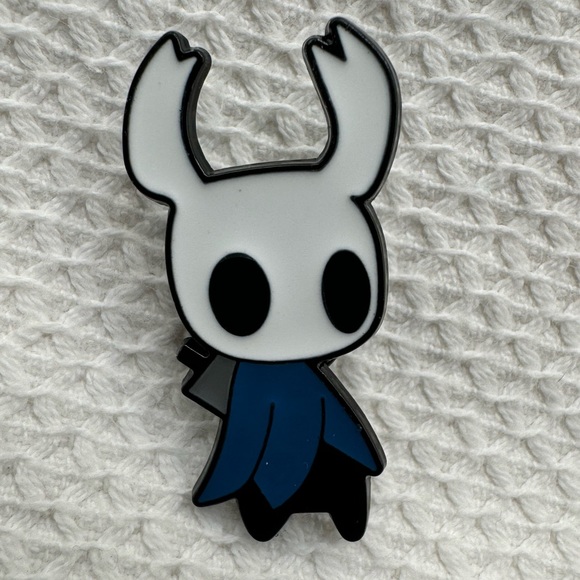Hollow Knight Retro Cartoon Enamel Pin Brooch - Picture 5 of 6